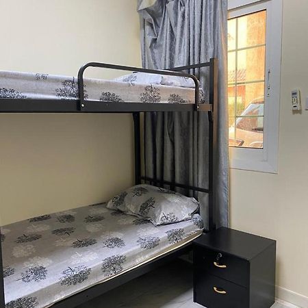 Al Badi Bed Space Dubai Dış mekan fotoğraf